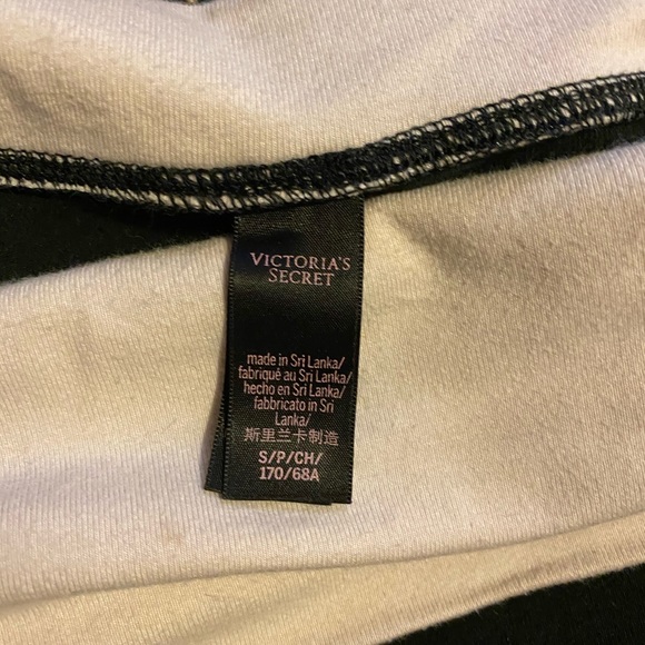 Victoria Secret leggings🌺 - Picture 3 of 3